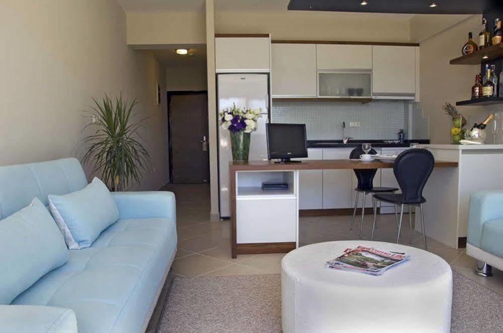 Kondo Suites Çeşme Εξωτερικό φωτογραφία